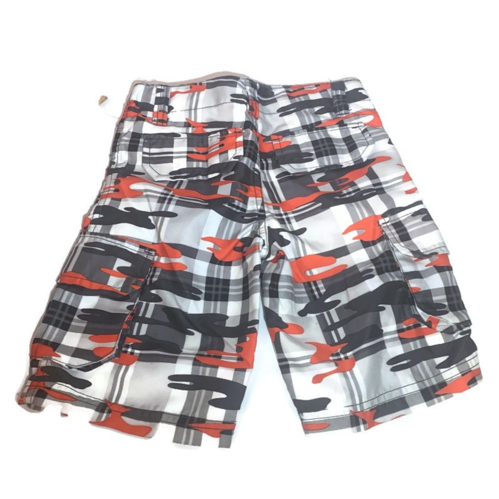 OP boys shorts plaid size 5 NWT